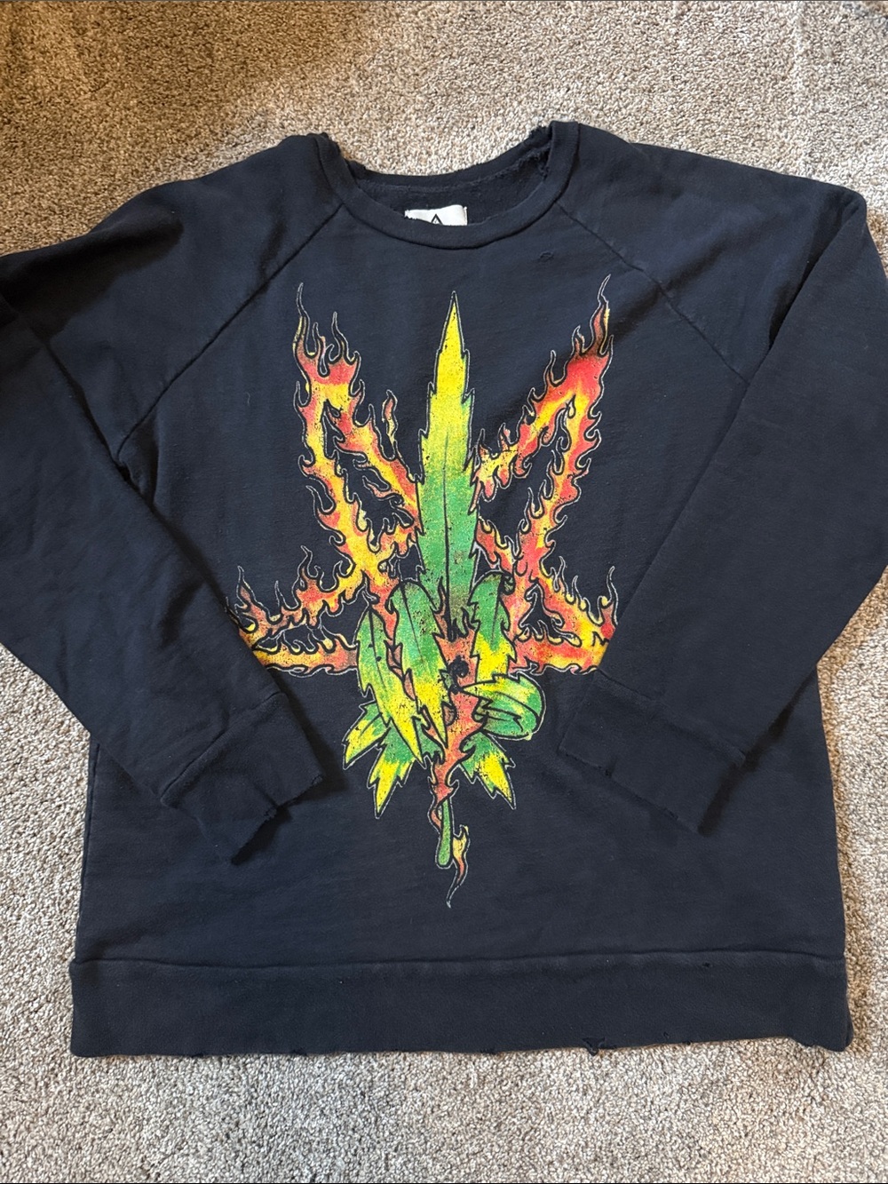 Men's Black Crewneck Sweatshirt with Green & Flame Graphic rare unif burn me M